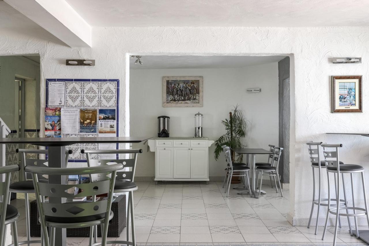 Hotel Les Palmiers En Camargue Saintes-Maries-de-la-Mer Exterior photo