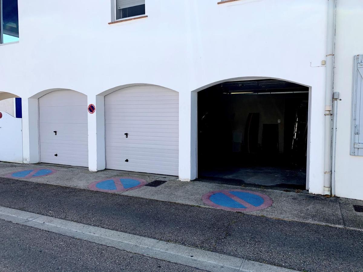 Hotel Les Palmiers En Camargue Saintes-Maries-de-la-Mer Exterior photo