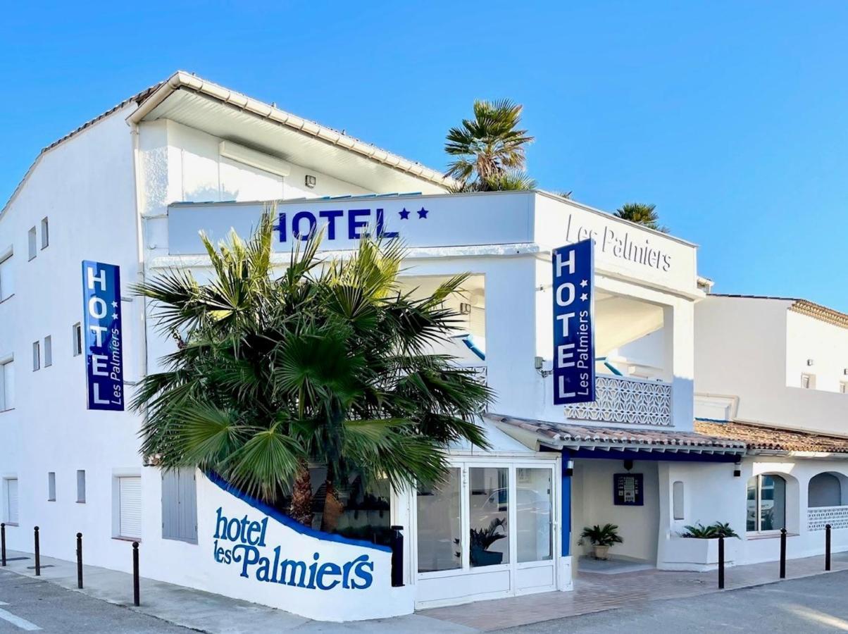 Hotel Les Palmiers En Camargue Saintes-Maries-de-la-Mer Exterior photo