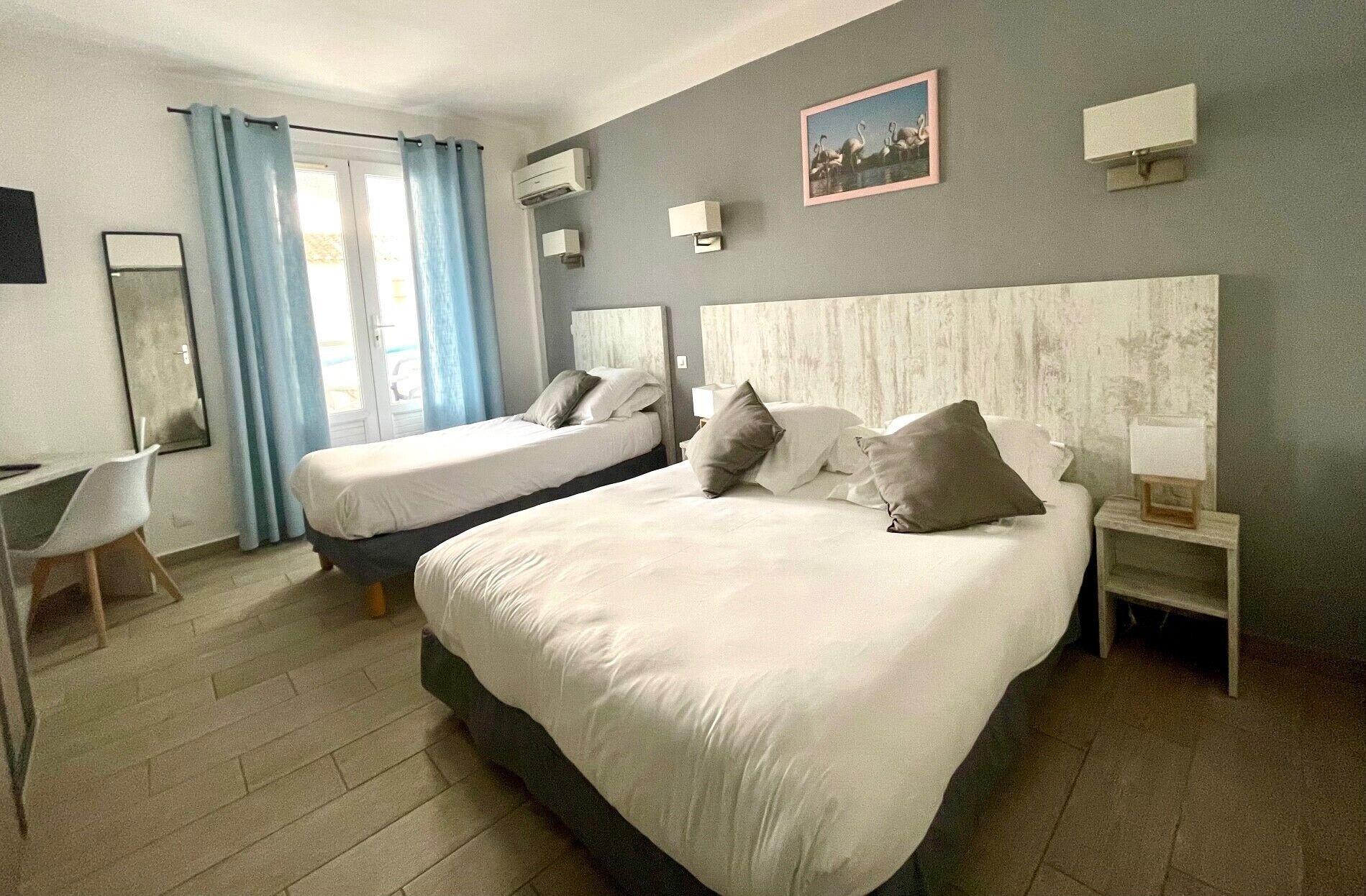 Hotel Les Palmiers En Camargue Saintes-Maries-de-la-Mer Exterior photo