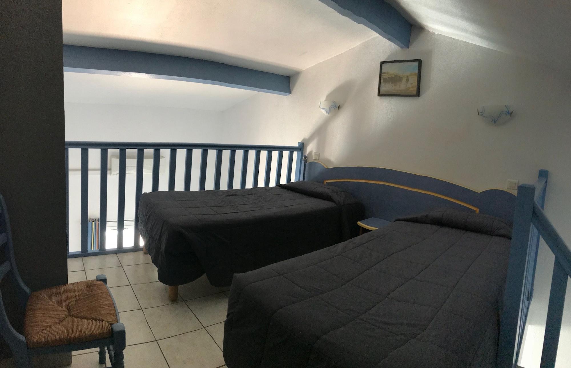 Hotel Les Palmiers En Camargue Saintes-Maries-de-la-Mer Exterior photo